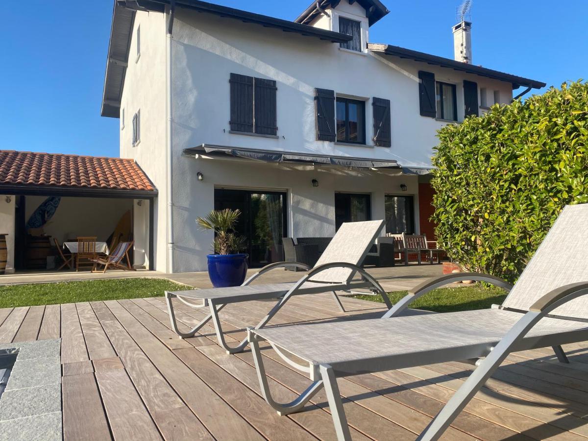 Hiru Alabak - Maison A Biarritz, Piscine, Jardin, 8 Personnes Pousada